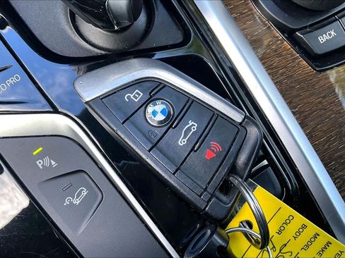 Used 2019 BMW X3 xDrive30i w/ Driving Assistance Package AWD/4WD image 15