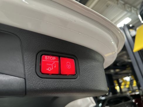 Certified 2023 Mercedes-Benz GLA 250 4MATIC image 17