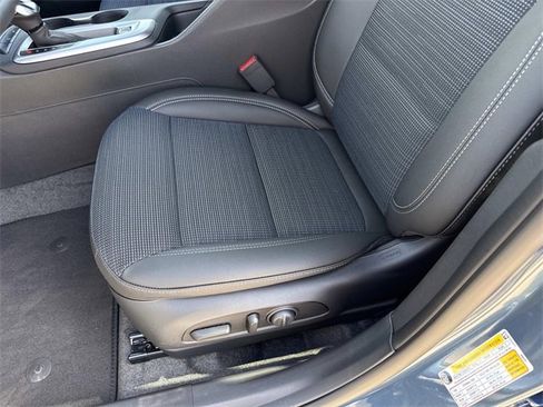 New 2026 Buick Envista Preferred image 14