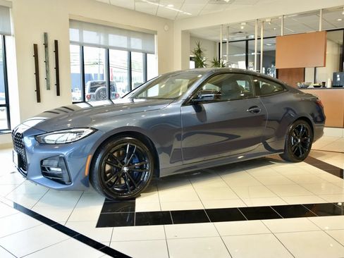 Used 2021 BMW 430i xDrive Coupe w/ M Sport Package AWD/4WD image 3