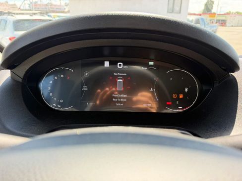 Used 2025 RAM ProMaster 2500 w/ U-Haul Equipment Group image 20