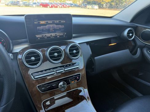 Used 2017 Mercedes-Benz C 300 Sedan image 18