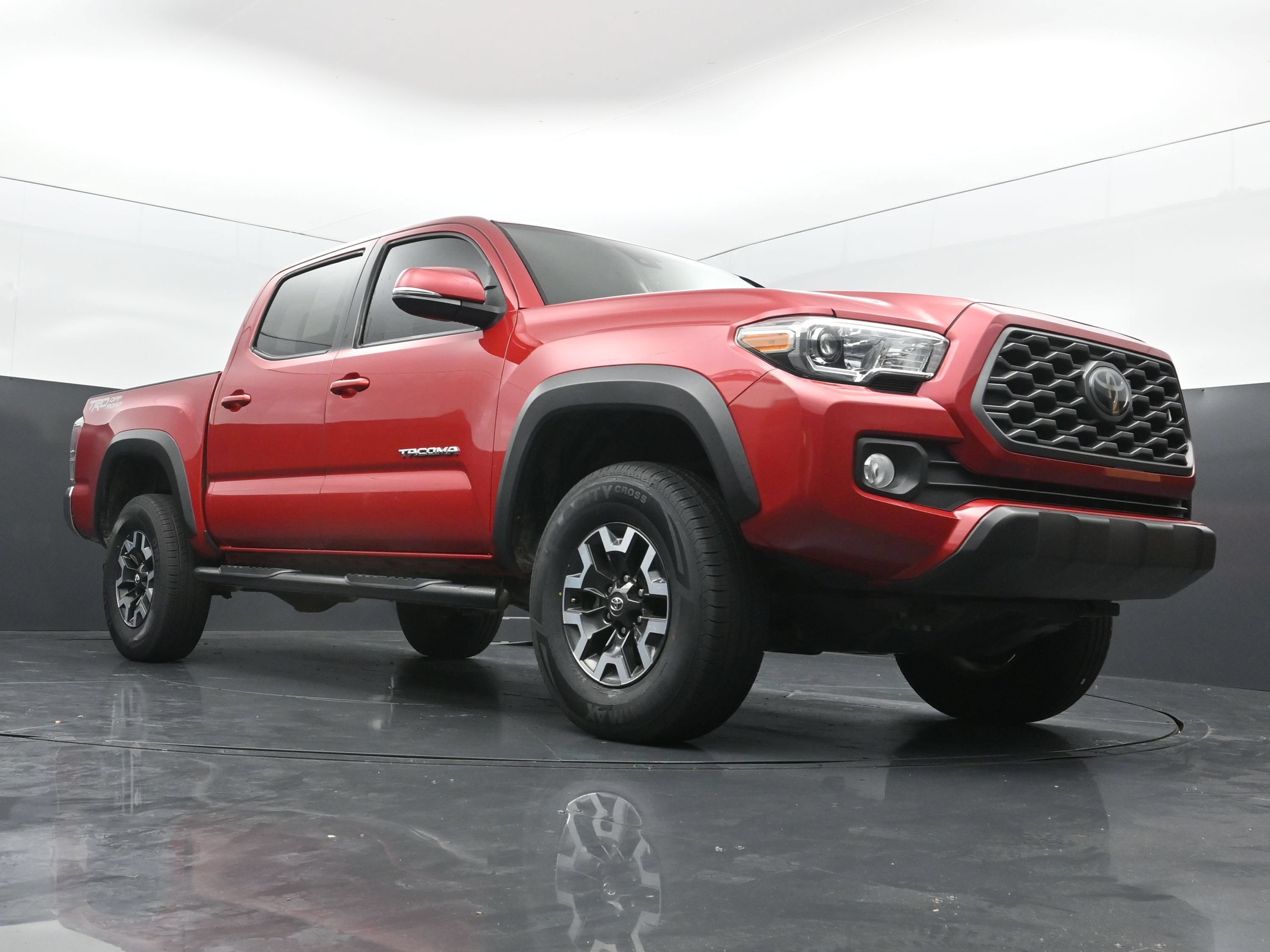 Used 2021 Toyota Tacoma TRD Off-Road RWD image 39