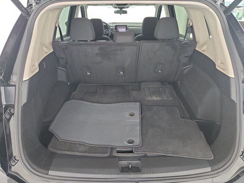 Used 2025 Nissan Rogue SV FWD image 31