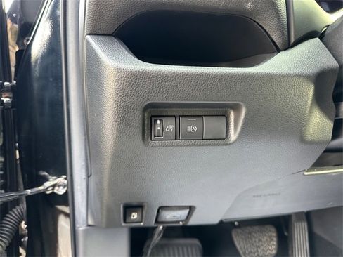 Used 2023 Toyota RAV4 LE image 21