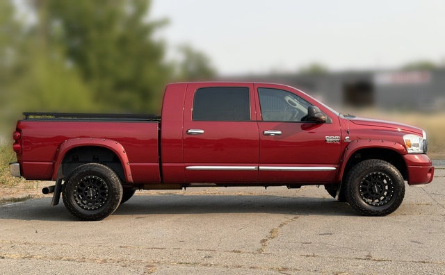 Used 2008 Dodge Ram 3500 Truck Laramie AWD/4WD image 9