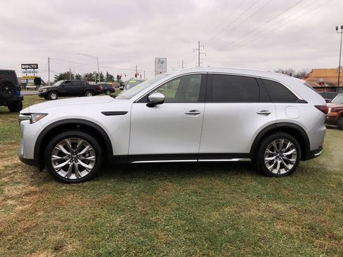 Used 2024 MAZDA CX-90 3.3 Turbo w/ Premium Package image 3