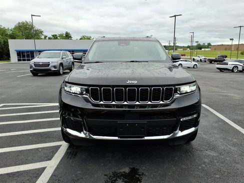 Used 2021 Jeep Grand Cherokee L Limited AWD/4WD image 2
