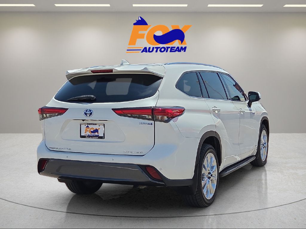 Used 2020 Toyota Highlander Limited AWD/4WD image 4