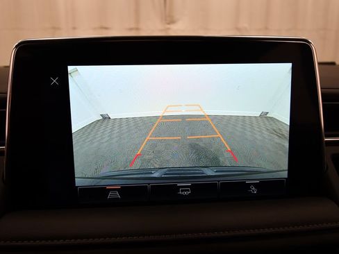 Used 2023 GMC Yukon SLE w/ Max Trailering Package AWD/4WD image 25