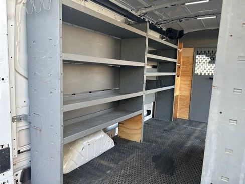 Used 2016 Ford Transit 250 148 Medium Roof image 13