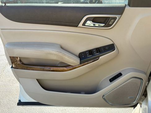 Used 2015 GMC Yukon XL Denali w/ Touring Package AWD/4WD image 10