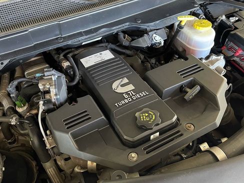 Used 2021 RAM 3500 Laramie image 24