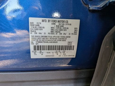 Used 2020 Ford Explorer XLT w/ Equipment Group 202A image 32