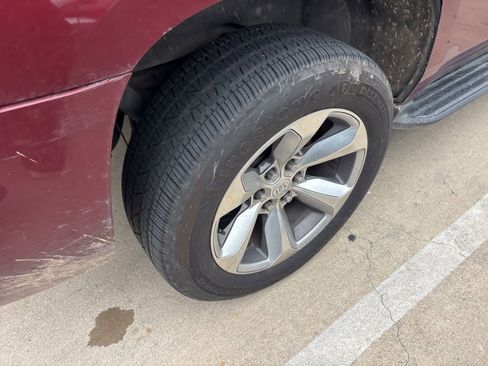 Used 2020 Chevrolet Tahoe LT w/ Texas Edition Package RWD image 18
