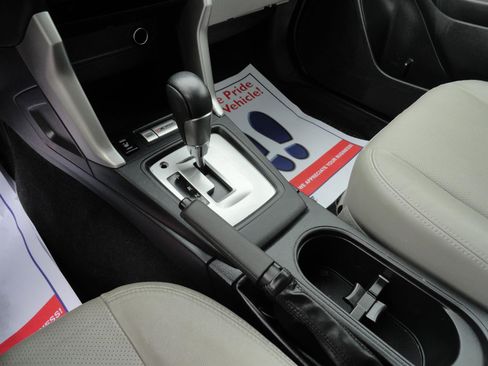Used 2016 Subaru Forester 2.5i Limited image 17