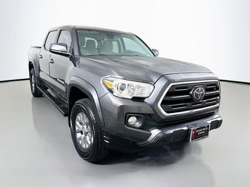 Used 2019 Toyota Tacoma SR5 image 3