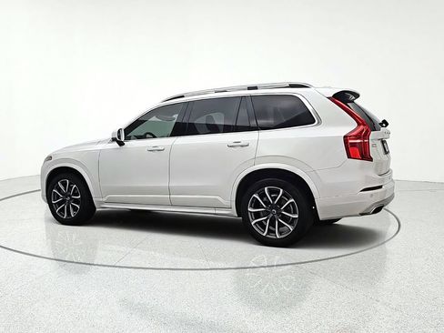Used 2019 Volvo XC90 T6 Momentum w/ Protection Package Premier AWD/4WD image 4