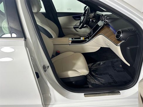 Certified 2024 Mercedes-Benz C 300 4MATIC Sedan image 14