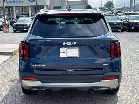Used 2024 Kia Sorento S w/ Panoramic Sunroof Package AWD/4WD image 28