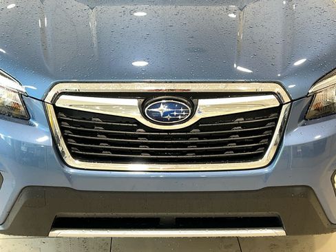 Used 2020 Subaru Forester Touring w/ Popular Package #2 AWD/4WD image 3