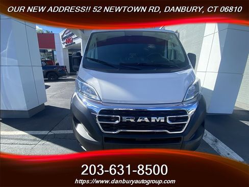 Used 2025 RAM ProMaster 2500 w/ U-Haul Equipment Group FWD image 16