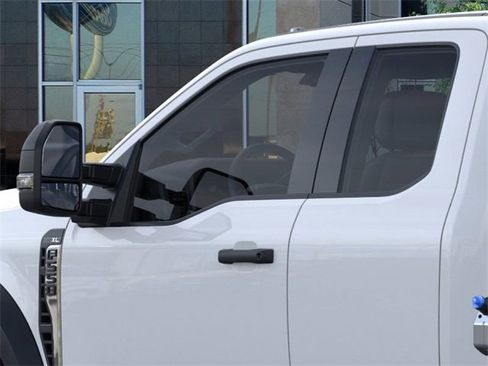 New 2026 Ford F550 4x4 Supercab Super Duty image 20