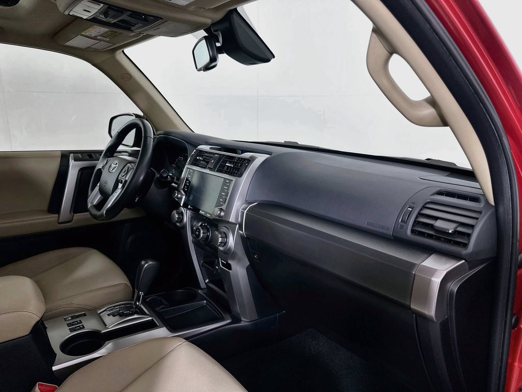 Used 2024 Toyota 4Runner SR5 Premium w/ Moonroof Package RWD image 29