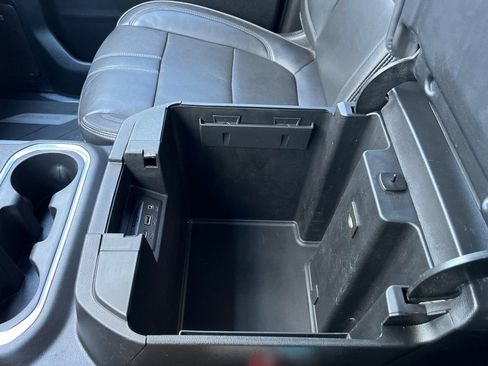 Used 2021 Chevrolet Silverado 3500 High Country w/ Z71 Off-Road Package image 30