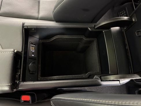 Used 2019 Lexus RX 450hL Luxury image 32