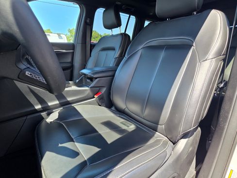 Used 2024 Jeep Grand Cherokee Limited RWD image 20