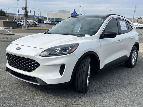 Certified 2022 Ford Escape SE w/ Convenience Package image 7