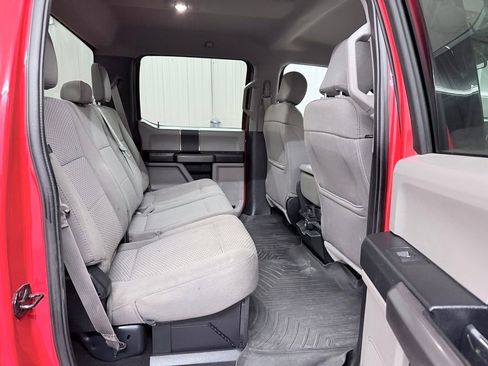 Used 2019 Ford F250 XLT image 30