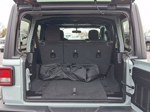 Used 2023 Jeep Wrangler Sport image 28