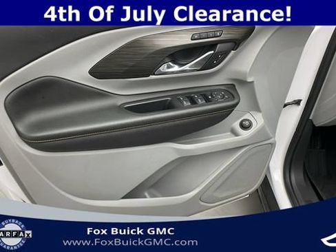Certified 2021 GMC Terrain SLT w/ LPO, Floor Liner Package AWD/4WD image 8