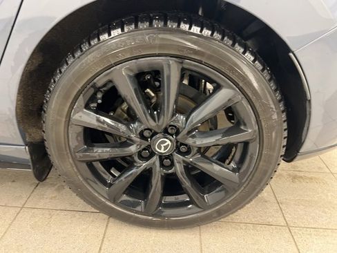 Used 2023 MAZDA MAZDA3 s image 11