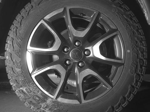 Used 2025 Jeep Compass Trailhawk image 15