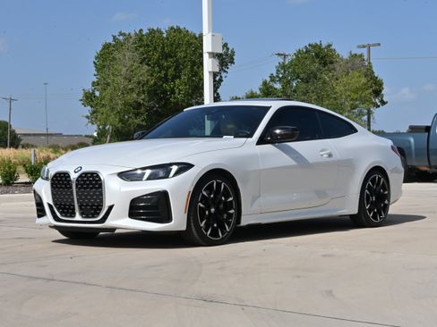 Used 2025 BMW 430i Coupe w/ M Sport Package RWD image 5