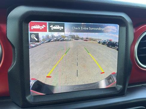 Used 2020 Jeep Gladiator Rubicon AWD/4WD image 17