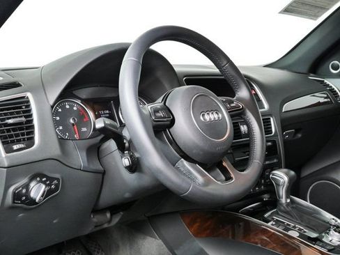 Used 2016 Audi Q5 3.0T Prestige AWD/4WD image 4