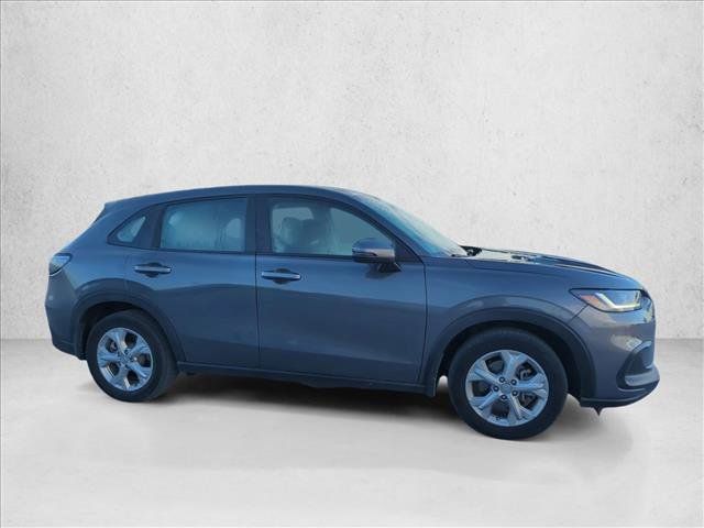 Used 2025 Honda HR-V LX image 5