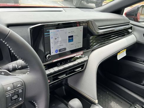 New 2026 Toyota Camry SE FWD image 20