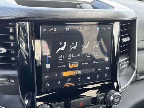 Used 2024 RAM 1500 Laramie image 13