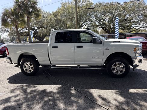 Used 2024 RAM 2500 Big Horn w/ Off Road Package image 6