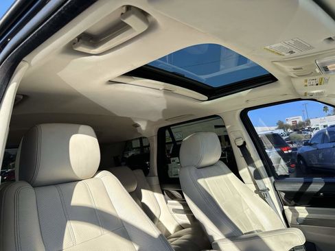 Used 2011 Land Rover Range Rover Sport Supercharged image 11