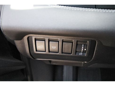 Used 2023 Subaru Ascent Limited w/ Technology Package AWD/4WD image 20