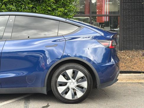 Used 2020 Tesla Model Y Long Range AWD/4WD image 11
