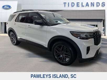 New 2026 Ford Explorer ST-Line w/ ST-Line Street Pack