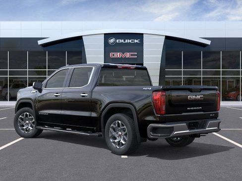 New 2026 GMC Sierra 1500 SLT image 3