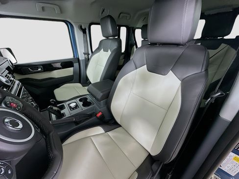 New 2025 INEOS Grenadier Fieldmaster Edition AWD/4WD image 35